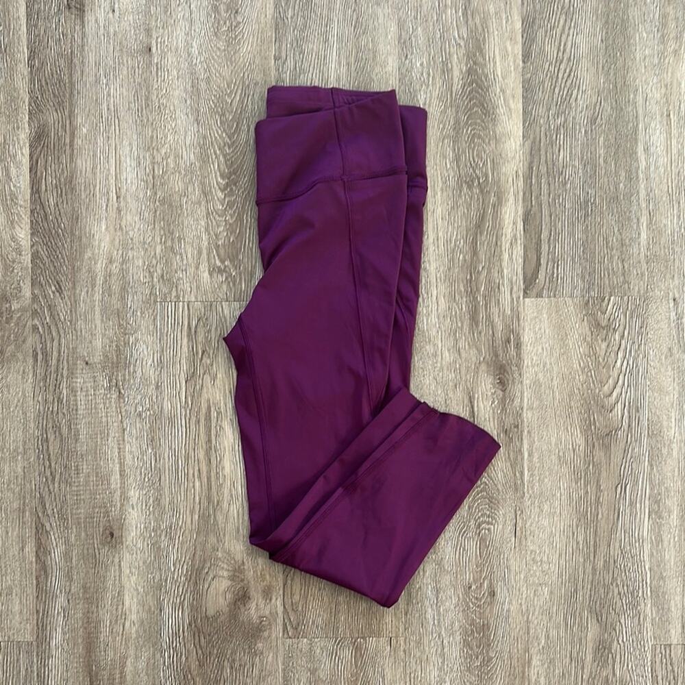 Athleta Velocity 7/8 Tight Leggings Purple Small Mid Rise Pockets Sleek